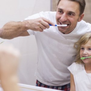 40% reducere la Clinicile Dr. Leahu la abonamentele stomatologice