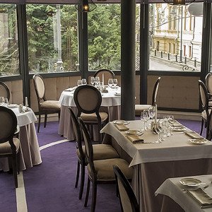 Atelierul artei culinare la restaurantul L’Atelier