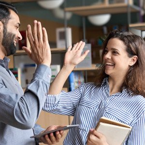 Reducere 100 euro la reînnoirea de abonament